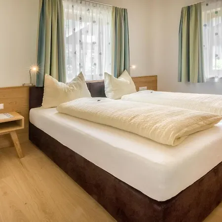 Haus Heimat * Weissensee